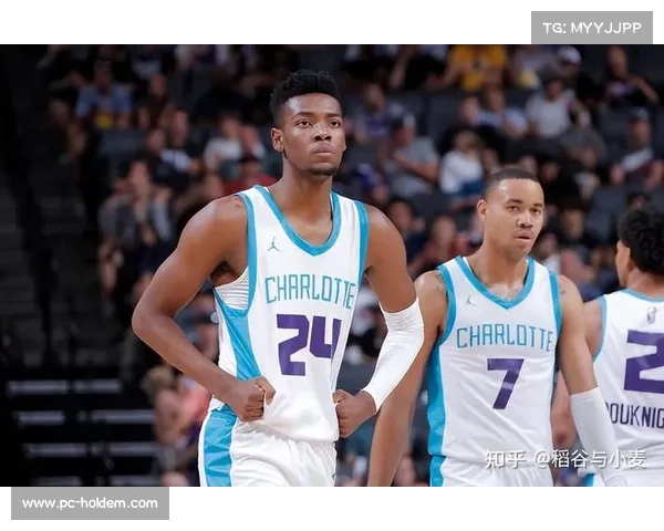 黄蜂夏季联赛冠军班底携手乐透秀组合季前赛全新亮相